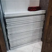 قفسه ی دیواری