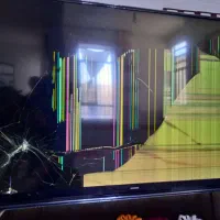 تلویزیون ال ای دی شکسته