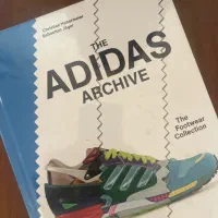کتاب ادیداس ارشیو ارجینال