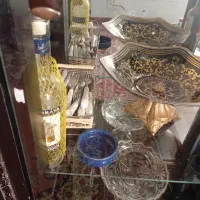 بوفه اینه دارقد۱۸۰باوسایل داخلش یجا|بوفه، ویترین، کنسول|کرج, برغان|دیوار