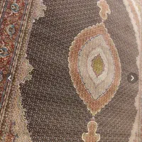 فرش نقش ماهی ۷۰۰شانه۲۵۵۰ نو نگین مشهد