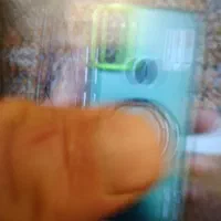 یک عدد گوشی صحیح وسالم بفروش می‌رسد