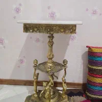 میز کنار سالنی تمام برنز قدیمی