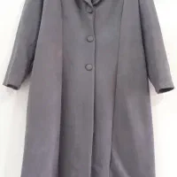 پالتو  زنانه و کاپشن  و لباس بچگانه|لباس|دورود, |دیوار