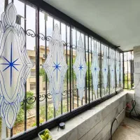 بالکن شیشه ریلی