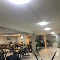 استخدام نیرو کار در رستوران