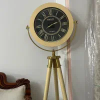 ساعت ایستاده