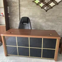 فروش فوری میز و صندلی اداری و املاک