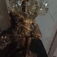 میز و آینه قهوه ای و طلایی سالم بدون خش|مبلمان خانگی و میز عسلی|شهریار, شهریار|دیوار