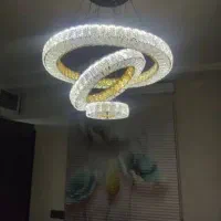 فروش انواع لوسترهای کریستالی ومدرن با کمترین قیمت|لوستر و چراغ آویز|کرج, کمالشهر|دیوار
