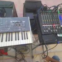 ارکستر گروه موسیقی موزیک زنده  خواننده نوازنده