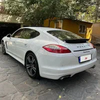 پورشه پانامرا V8 2011 دوررنگ
