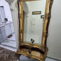 کنسول و آینه