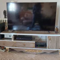 میز تلویزیون ام دی اف در حد نو سالم