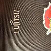لپ تاپ Fujitsu Core i5 / رم ۸ گیگ / حافظه SSD