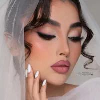 ارایشگاه زنانه و عمارت عروس