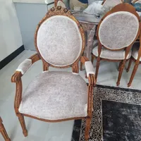 مبل ۷نفره به همراه میز ناهار خوری ۸نفره