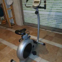 دوچرخه ورزشی مانیتور دار