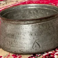ظرف مس قدیمی