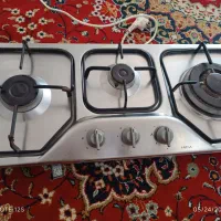 یک عدد گاز صفحه ای و یک عدد نردبان