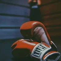کیک بوکسینگ بانوان تبریز