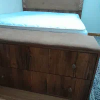 تخت دونفره و تشک طبی و محافظ ضد آب در حد  وکنسول|تخت و سرویس خواب|مشکین‌دشت, |دیوار