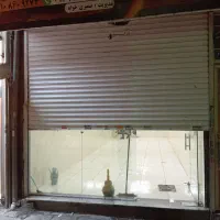 مغازه حاشیه وحید ، ۴۰ متری با توالت