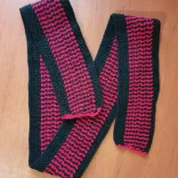 ست کلاه دستکش و شال گردن دستباف|لباس|مشکیندشت, |دیوار