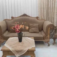 مبلمان و میز و صندلی