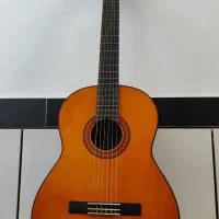 گیتار یاماها C70