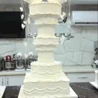 کیک عروسی با طراحی لوکس و قیمت کاملاً منصفانه|خدمات پذیرایی، مراسم|اهواز, زندوکیلی|دیوار