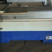لبه چسبان و دورکن