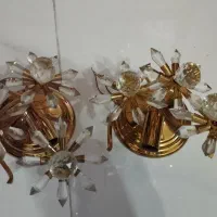 یک جفت روشنایی دیواری