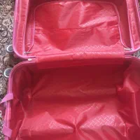 چمدان کودکانه در حد نو|کیف، کفش، کمربند|شاهین‌شهر, اقبال لاهوری|دیوار