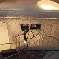 دستگاه جوجه کشی