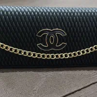 کیف مجلسی|کیف، کفش، کمربند|قم, انسجام|دیوار