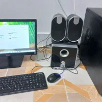 کامپیوتر رو میزی