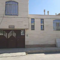 حیاط-ویلایی