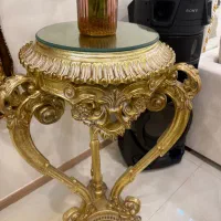 میز تک بلند طلایی