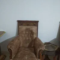 مبل سلطنتی همراه میزغذاخوری|مبلمان خانگی و میز عسلی|گلستان (تهران), |دیوار