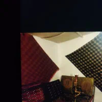 تحت سنتی فلزی