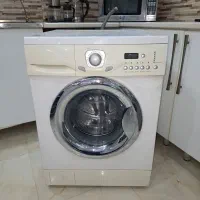 لباس شویی ۷ کیلویی LG