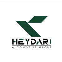 کارشناس فروش خودرو در نمایندگی مدیران