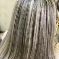 خدمات تخصصی رنگ مو و کراتین احیاوفر دائم|خدمات آرایشگری و زیبایی|قم, چهل درخت‎|دیوار