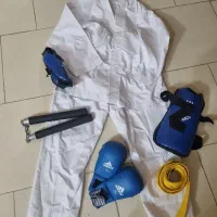 لباس کاراته سایز۳ با دستکش ساق بند لانچیکو کمربند