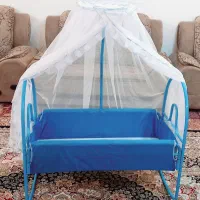 گهواره|تخت و صندلی بچه|زابل, |دیوار