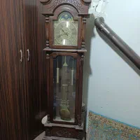 ساعت ایستاده