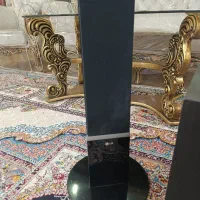 یک عدد دستگاه دی وی دی الجی همراه باند فلش خور|پخش‌کننده DVD و ویدیو|اصفهان, شهرک کوثر|دیوار
