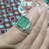 انگشتر زمرد کلمبیا باده عدد نگین|جواهرات|زنجان, |دیوار