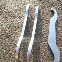 سلام 4عدد آچار چاکنت استیل و یک عدد پالت چوبی